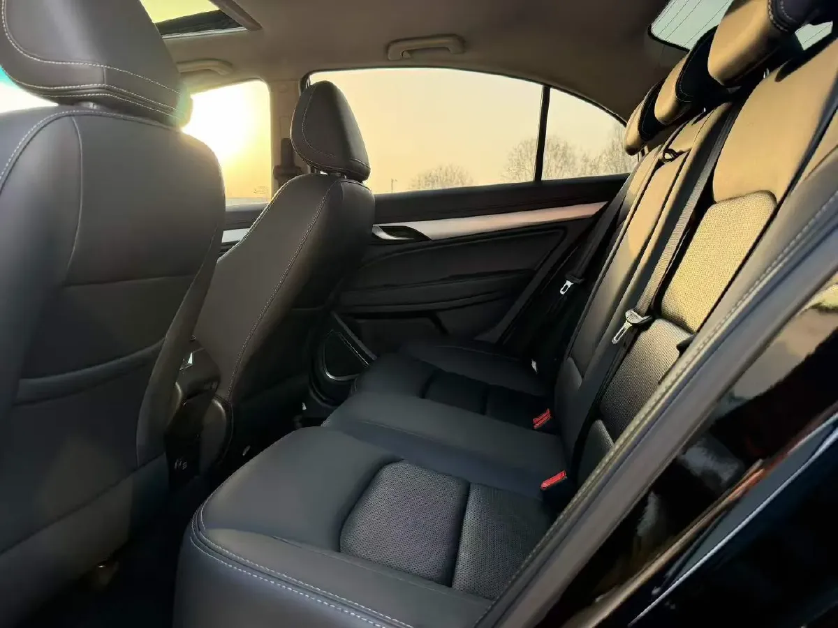 2018 Geely Emgrand 1.5L 109HP L4 CVT,autocango,china used car exporter,china ev exporter,chinese used car exporter,chinese used ev exporter