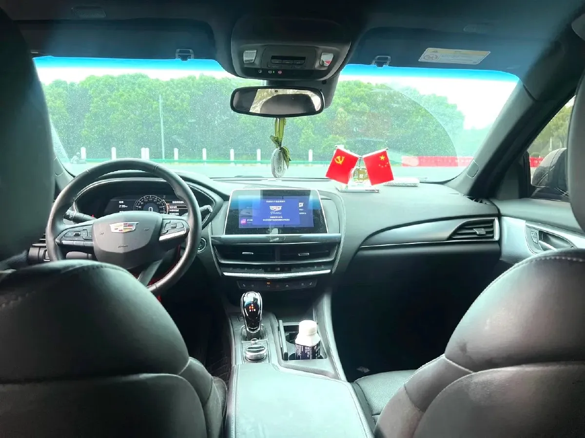 2023 Cadillac CT5 2.0T 237HP L4 10AT,autocango,china used car exporter,china ev exporter,chinese used car exporter,chinese used ev exporter