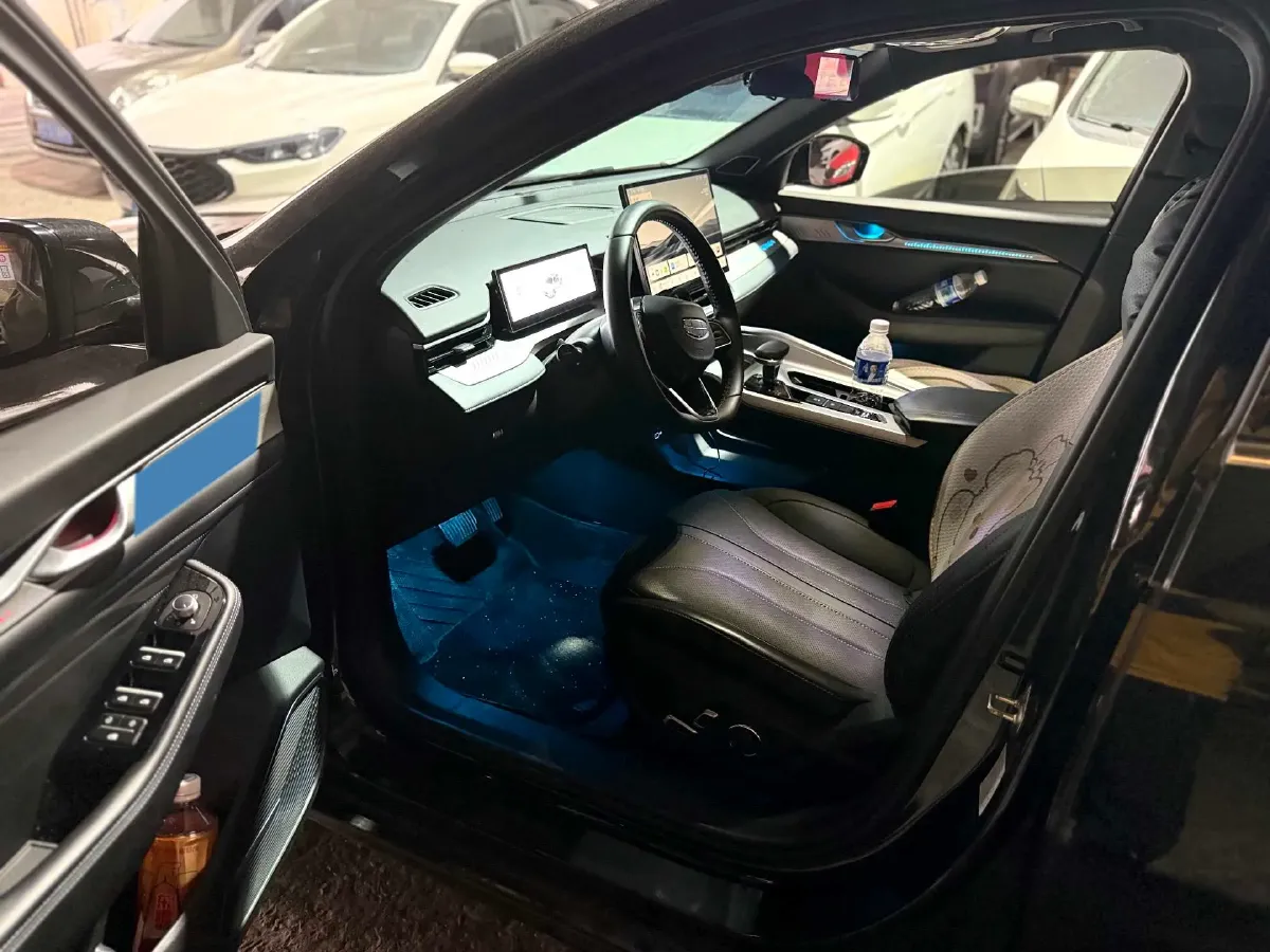 2025 Geely Preface 1.5T 181HP L4 7DCT,autocango,china used car exporter,china ev exporter,chinese used car exporter,chinese used ev exporter