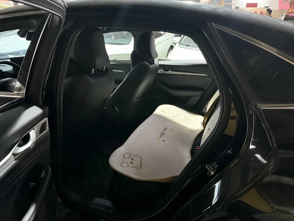 2025 Geely Preface 1.5T 181HP L4 7DCT,autocango,china used car exporter,china ev exporter,chinese used car exporter,chinese used ev exporter