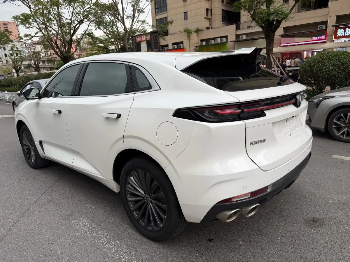 2021 ChangAn UNI-K 2.0T 233HP L4 8AT,autocango,china used car exporter,china ev exporter,chinese used car exporter,chinese used ev exporter