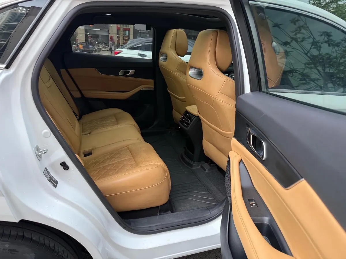 2021 ChangAn UNI-K 2.0T 233HP L4 8AT,autocango,china used car exporter,china ev exporter,chinese used car exporter,chinese used ev exporter