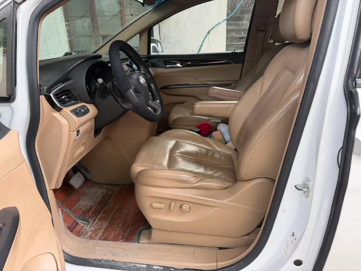 2018 Buick GL8 2.0T 260HP L4 6AT,autocango,china used car exporter,china ev exporter,chinese used car exporter,chinese used ev exporter