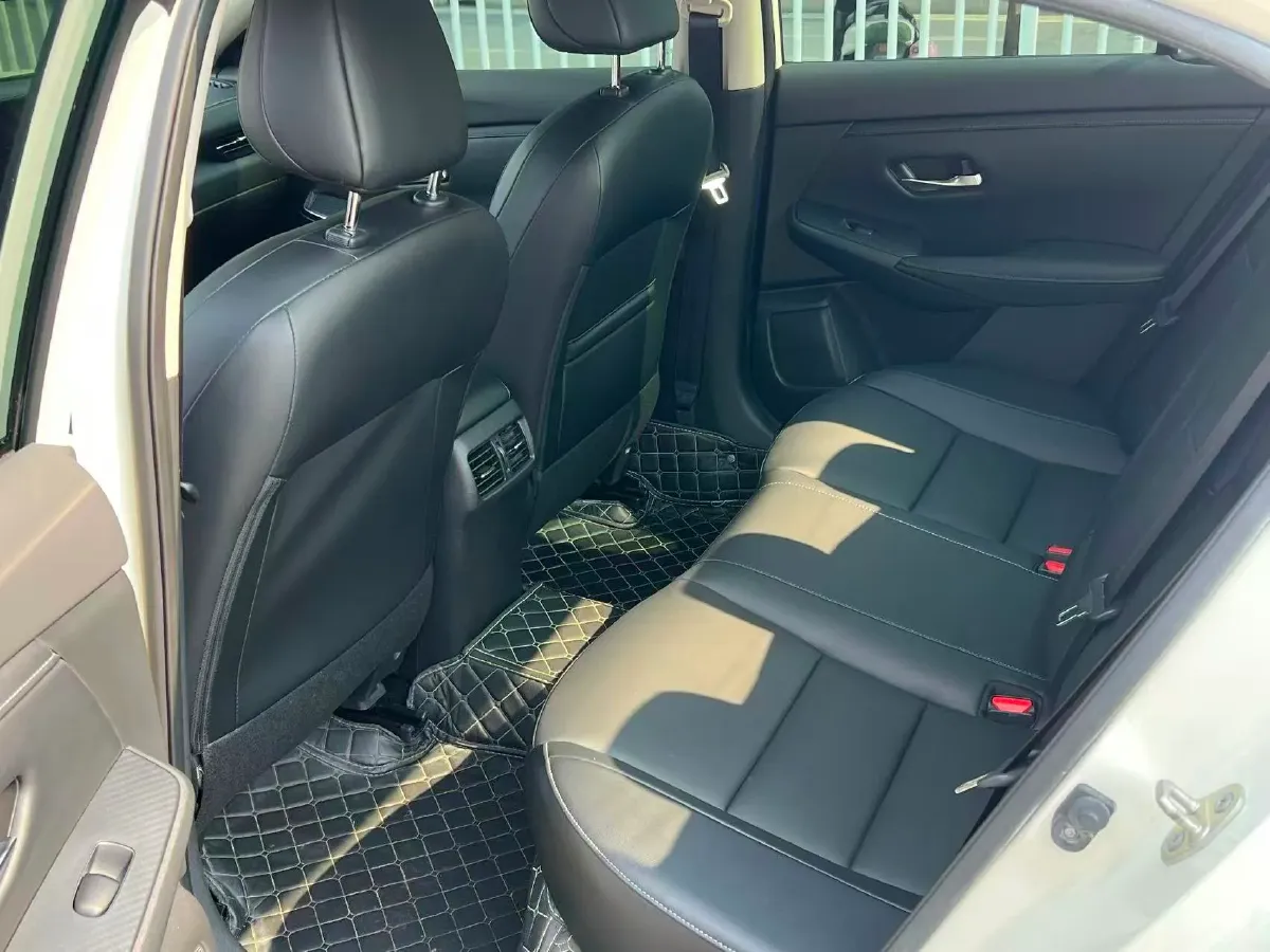 2021 Nissan Sylphy 1.6L 135HP L4 CVT,autocango,china used car exporter,china ev exporter,chinese used car exporter,chinese used ev exporter