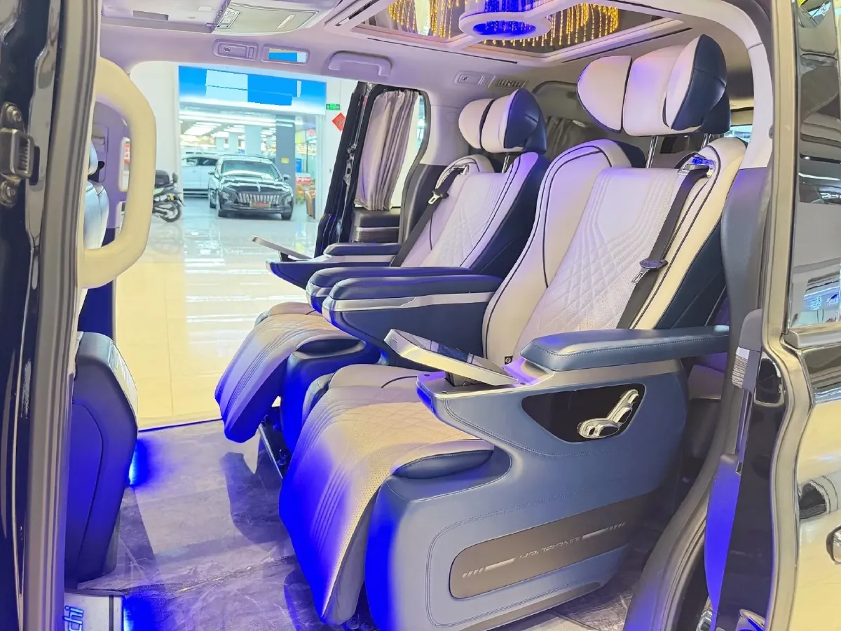 2021 GAC Trumpchi M8 2.0T 252HP L4 8AT,autocango,china used car exporter,china ev exporter,chinese used car exporter,chinese used ev exporter