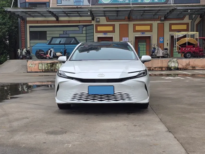 2024 Toyota Camry 2.0L 173HP L4 CVT,autocango,china used car exporter,china ev exporter,chinese used car exporter,chinese used ev exporter