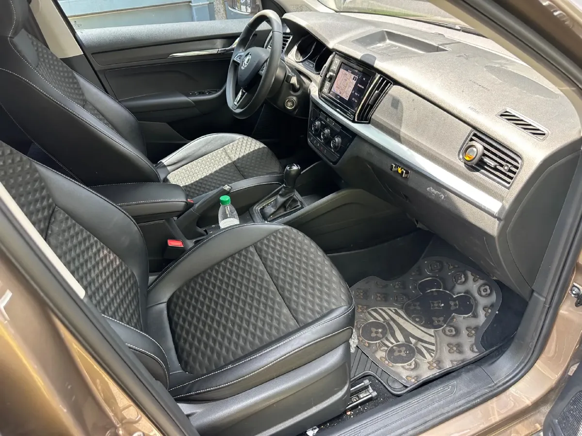 2020 Skoda Kamiq 1.5L 112HP L4 6AT,autocango,china used car exporter,china ev exporter,chinese used car exporter,chinese used ev exporter