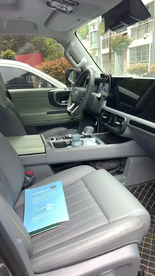 2026 Beijing BJ40 2.0T 163HP L4 8AT,autocango,china used car exporter,china ev exporter,chinese used car exporter,chinese used ev exporter