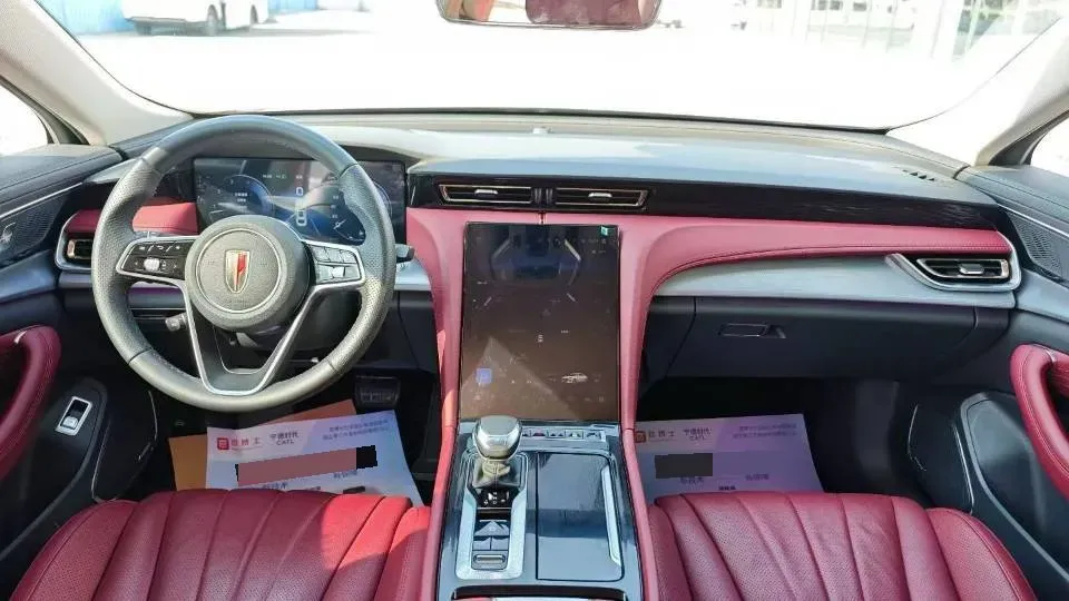 2024 HongQi H5 2.0T 224HP L4 8AT,autocango,china used car exporter,china ev exporter,chinese used car exporter,chinese used ev exporter