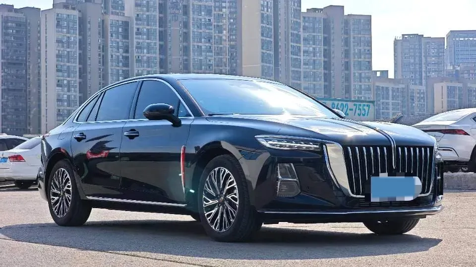2024 HongQi H5 2.0T 224HP L4 8AT,autocango,china used car exporter,china ev exporter,chinese used car exporter,chinese used ev exporter