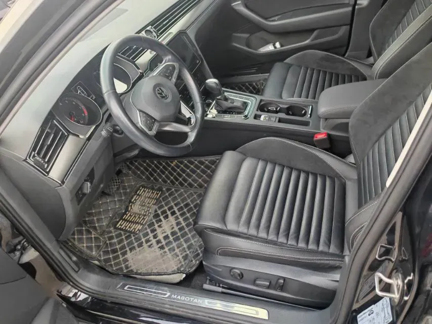 2020 Volkswagen Magotan 2.0T 186HP L4 7DCT,autocango,china used car exporter,china ev exporter,chinese used car exporter,chinese used ev exporter