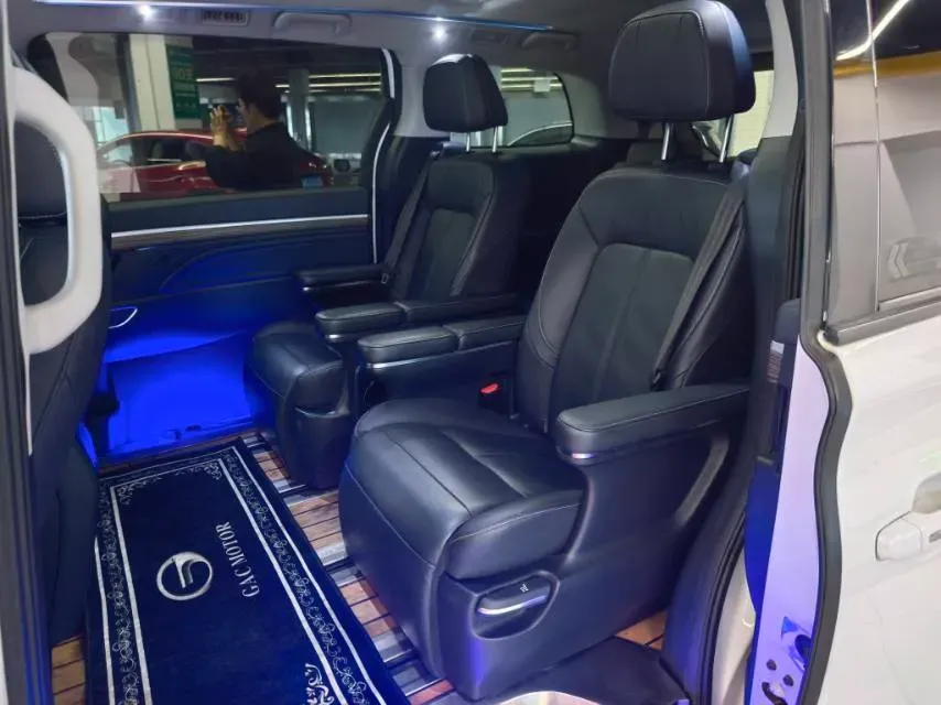 2021 GAC Trumpchi M8 2.0T 252HP L4 8AT,autocango,china used car exporter,china ev exporter,chinese used car exporter,chinese used ev exporter