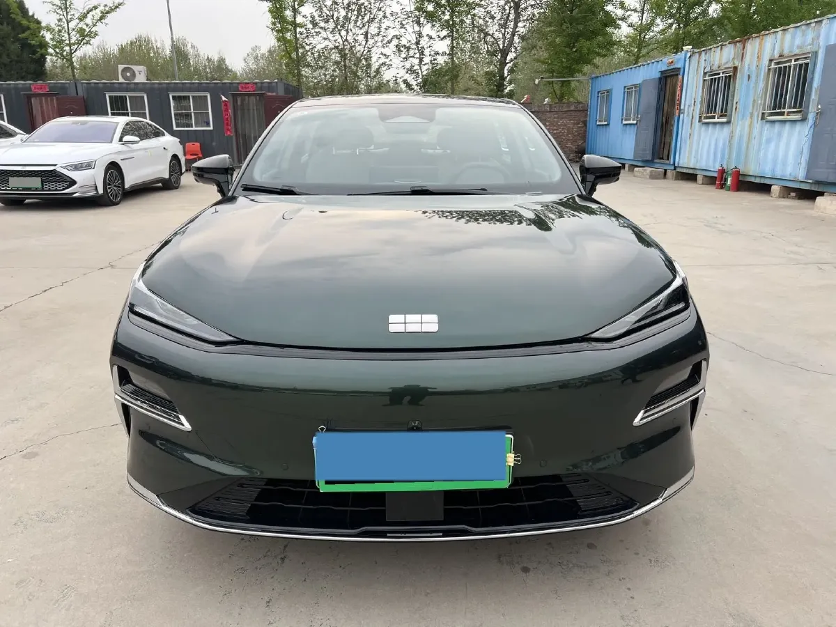 2025 Geely Galaxy Starshine 8 1.5T 163HP L4 3DHT PHEV 18.4KWH,autocango,china used car exporter,china ev exporter,chinese used car exporter,chinese used ev exporter