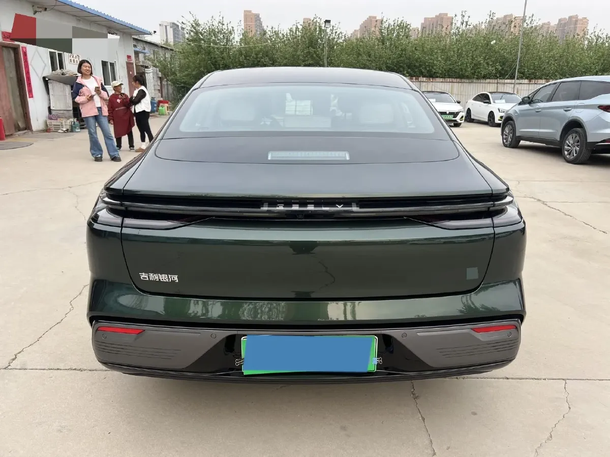 2025 Geely Galaxy Starshine 8 1.5T 163HP L4 3DHT PHEV 18.4KWH,autocango,china used car exporter,china ev exporter,chinese used car exporter,chinese used ev exporter