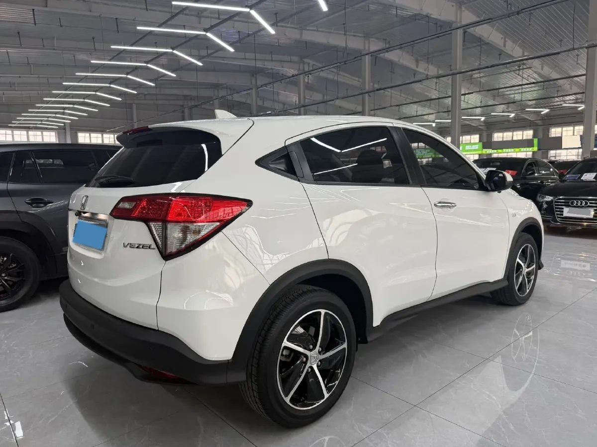 2022 Honda Vezel 1.5L 131HP L4 CVT,autocango,china used car exporter,china ev exporter,chinese used car exporter,chinese used ev exporter