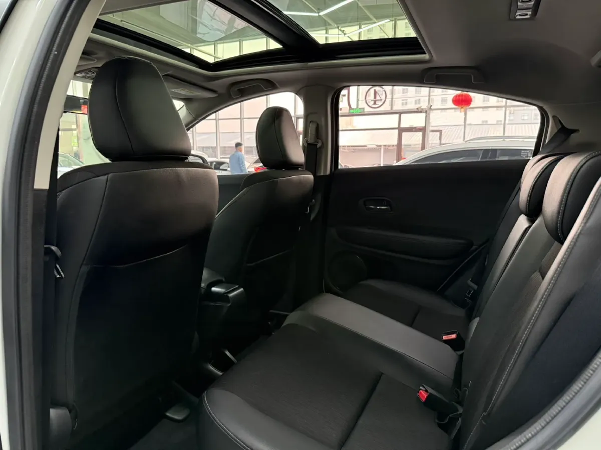 2022 Honda Vezel 1.5L 131HP L4 CVT,autocango,china used car exporter,china ev exporter,chinese used car exporter,chinese used ev exporter