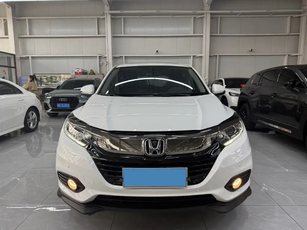 2022 Honda Vezel 1.5L 131HP L4 CVT,autocango,china used car exporter,china ev exporter,chinese used car exporter,chinese used ev exporter