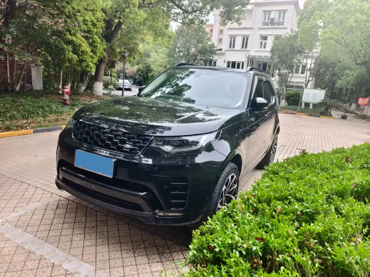 2021 Land Rover Discovery 3.0T 360HP L6 8AT,autocango,china used car exporter,china ev exporter,chinese used car exporter,chinese used ev exporter