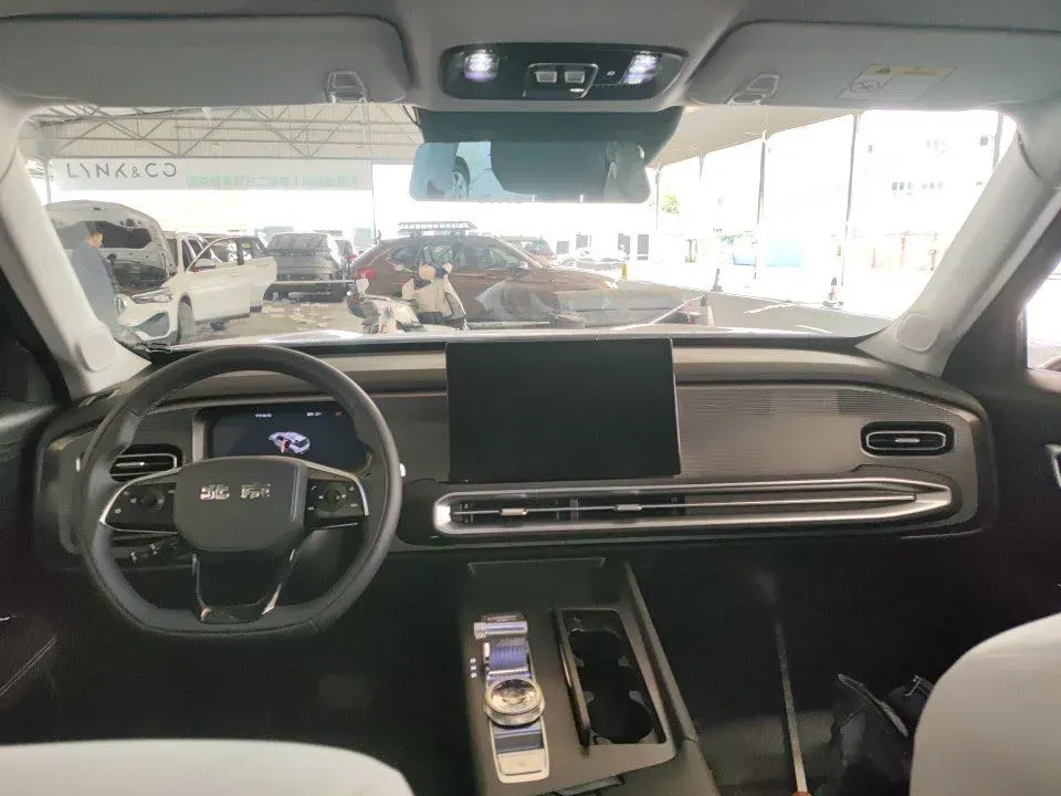 2024 Beijing BJ30 1.5T 188HP L4 7DCT,autocango,china used car exporter,china ev exporter,chinese used car exporter,chinese used ev exporter