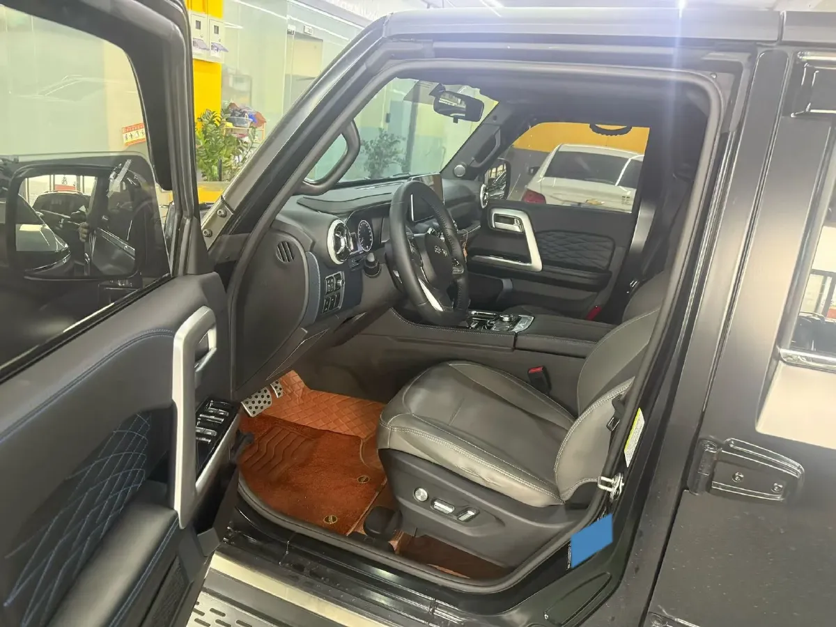 2024 Beijing BJ40 2.0T 163HP L4 8AT,autocango,china used car exporter,china ev exporter,chinese used car exporter,chinese used ev exporter