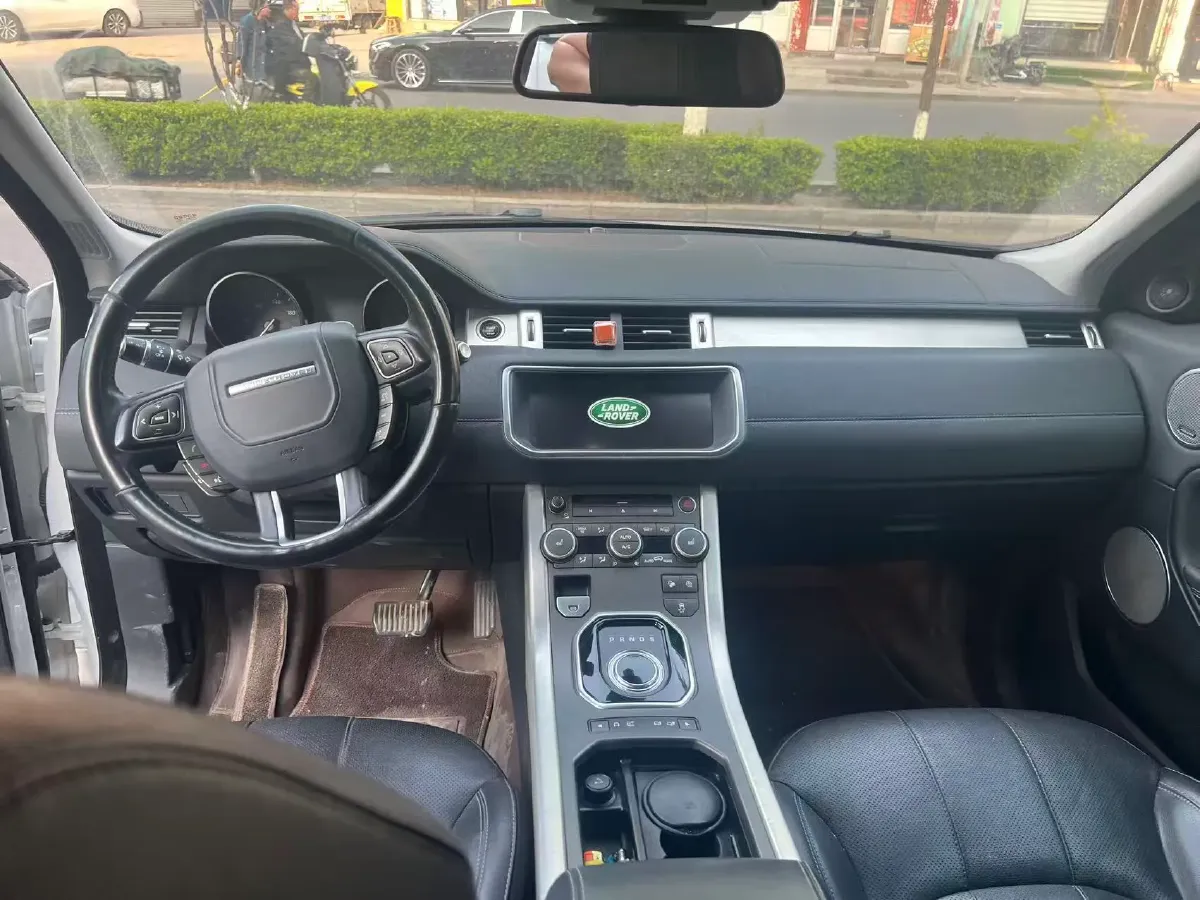 2018 Jaguar F-PACE 2.0T 250HP L4 8AT,autocango,china used car exporter,china ev exporter,chinese used car exporter,chinese used ev exporter