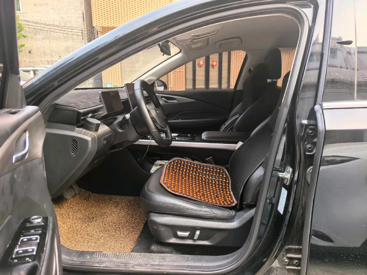 2024 WuLing XingGuang BEV 54.5KWH,autocango,china used car exporter,china ev exporter,chinese used car exporter,chinese used ev exporter