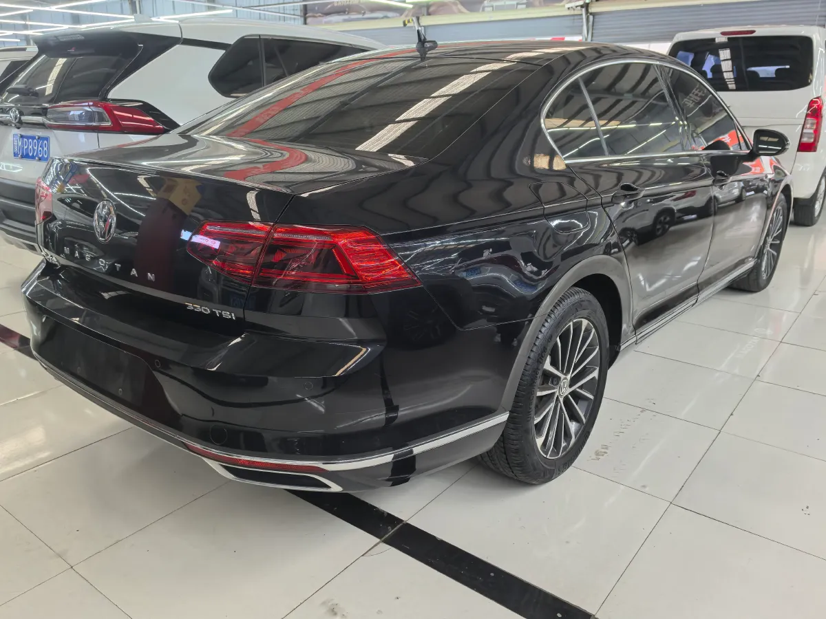 2020 Volkswagen Magotan 2.0T 186HP L4 7DCT,autocango,china used car exporter,china ev exporter,chinese used car exporter,chinese used ev exporter