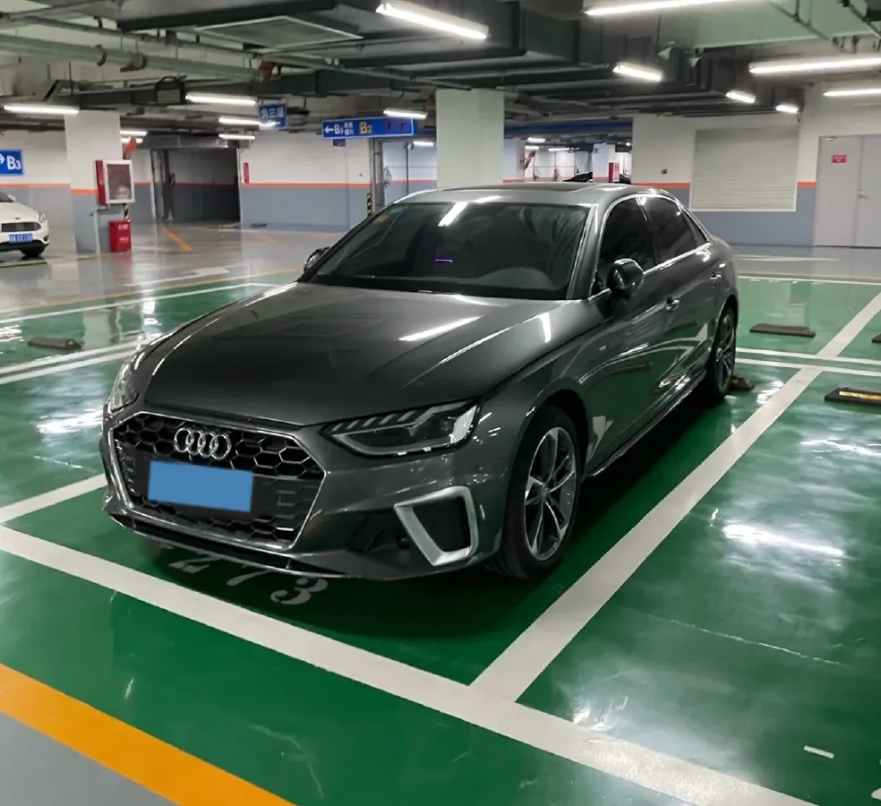 2020 Audi A4L 2.0T 190HP L4 7DCT,autocango,china used car exporter,china ev exporter,chinese used car exporter,chinese used ev exporter