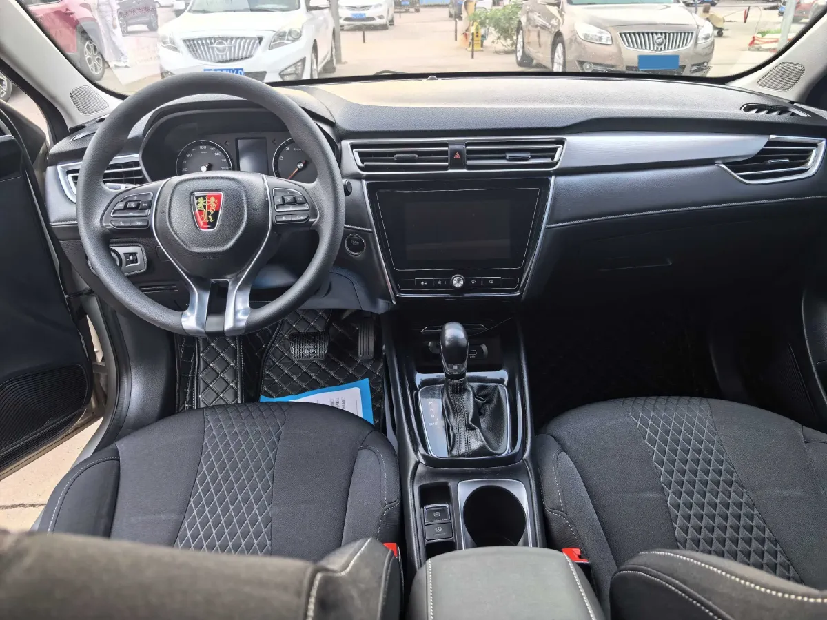 2020 Roewe i5 1.5L 120HP L4 CVT,autocango,china used car exporter,china ev exporter,chinese used car exporter,chinese used ev exporter