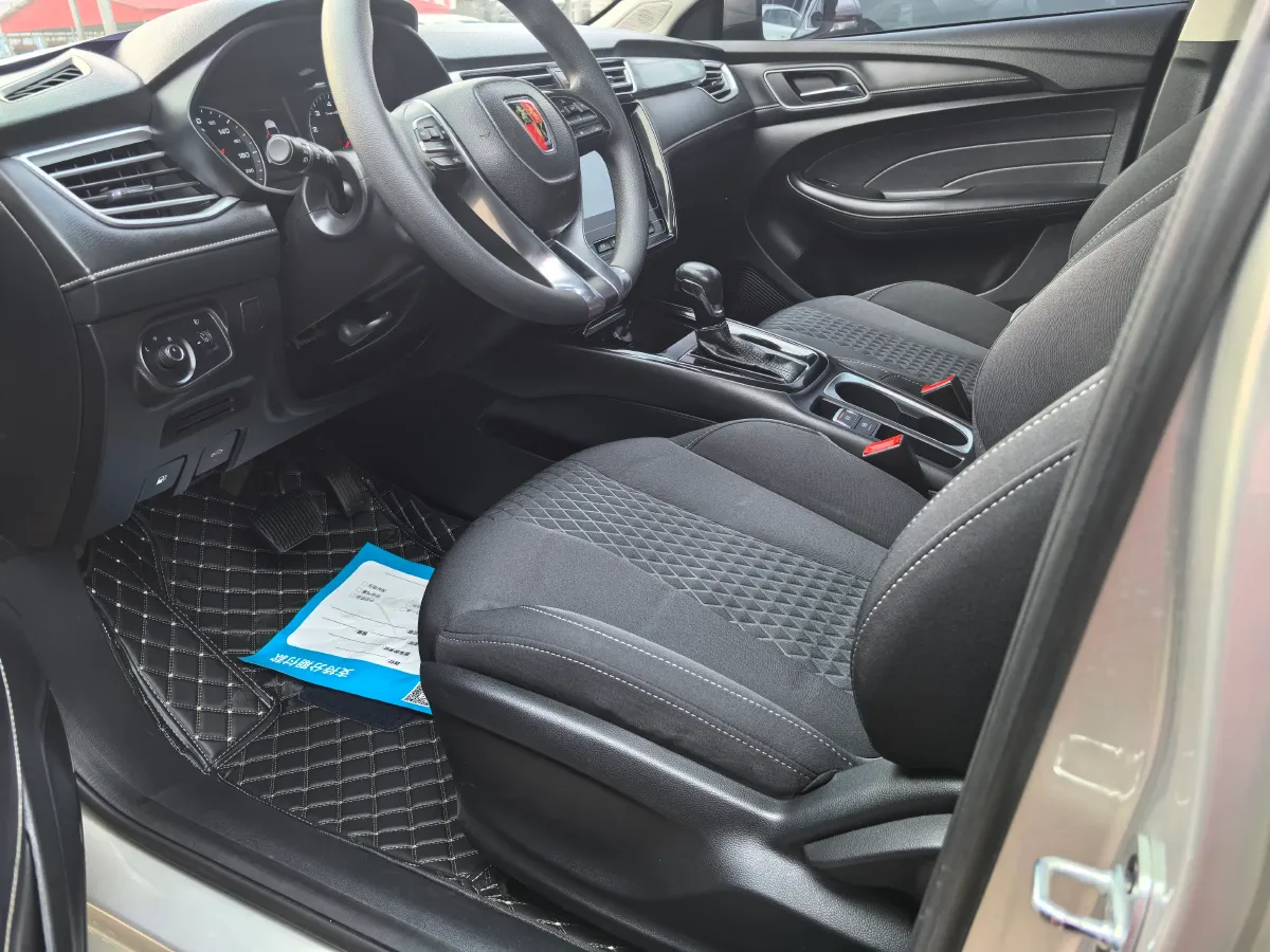 2020 Roewe i5 1.5L 120HP L4 CVT,autocango,china used car exporter,china ev exporter,chinese used car exporter,chinese used ev exporter