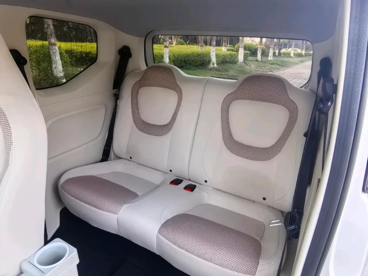 2024 WuLing HongGuang MINI EV BEV 17.3KWH,autocango,china used car exporter,china ev exporter,chinese used car exporter,chinese used ev exporter