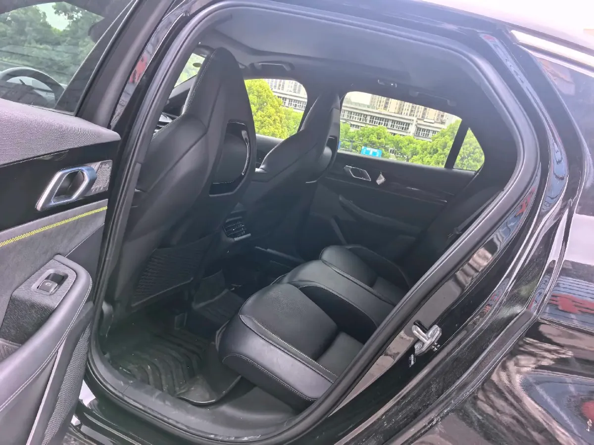 2023 LYNK&CO 03 2.0T 254HP L4 7DCT,autocango,china used car exporter,china ev exporter,chinese used car exporter,chinese used ev exporter