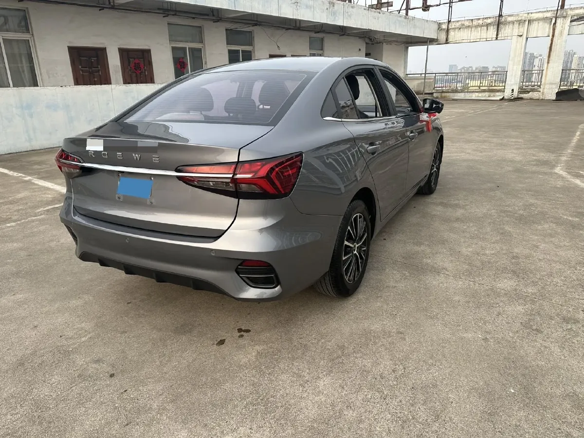2021 Roewe i5 1.5L 120HP L4 CVT,autocango,china used car exporter,china ev exporter,chinese used car exporter,chinese used ev exporter