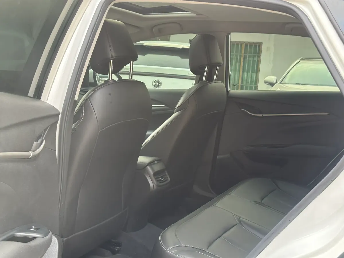 2021 Buick Excelle 1.5L 113HP L4 6AT,autocango,china used car exporter,china ev exporter,chinese used car exporter,chinese used ev exporter