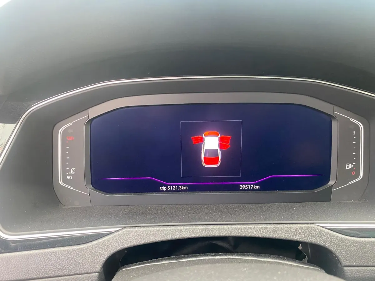 2018 Volkswagen Magotan 2.0T 220HP L4 7DCT,autocango,china used car exporter,china ev exporter,chinese used car exporter,chinese used ev exporter