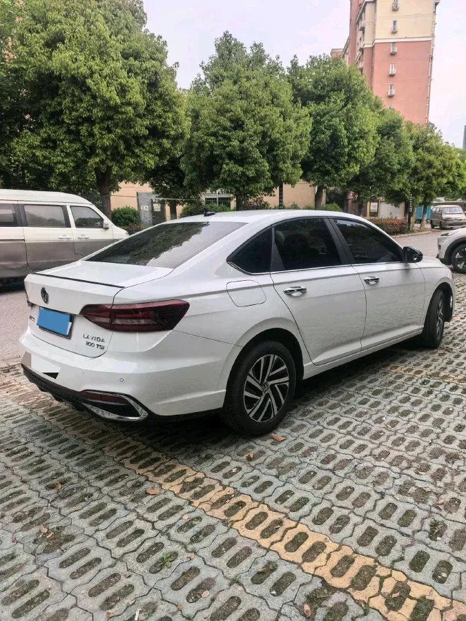 2024 Volkswagen Lavida 1.5T 160HP L4 7DCT,autocango,china used car exporter,china ev exporter,chinese used car exporter,chinese used ev exporter