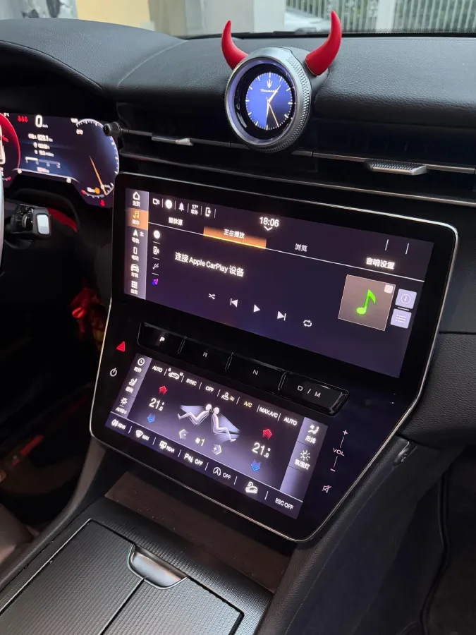 2022 Maserati Levante 2.0T 330HP L4 8AT,autocango,china used car exporter,china ev exporter,chinese used car exporter,chinese used ev exporter