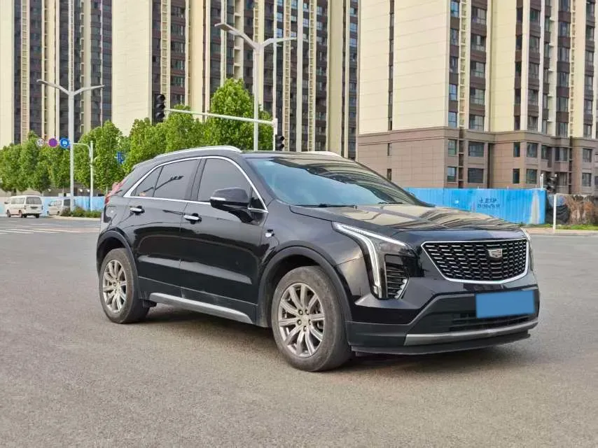 2022 Cadillac XT4 2.0T 237HP L4 9AT,autocango,china used car exporter,china ev exporter,chinese used car exporter,chinese used ev exporter
