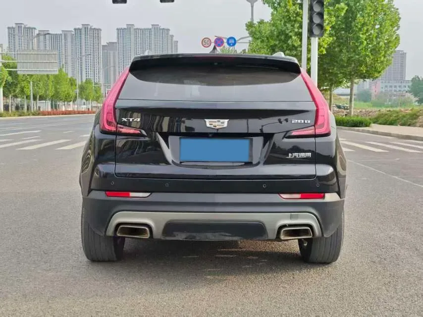 2022 Cadillac XT4 2.0T 237HP L4 9AT,autocango,china used car exporter,china ev exporter,chinese used car exporter,chinese used ev exporter
