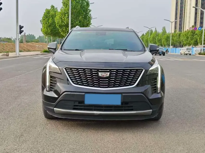 2022 Cadillac XT4 2.0T 237HP L4 9AT,autocango,china used car exporter,china ev exporter,chinese used car exporter,chinese used ev exporter