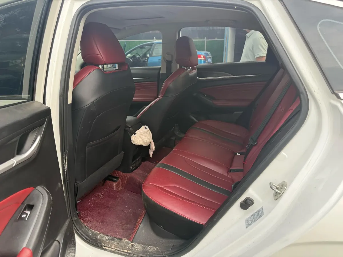 2021 ChangAn Eado 1.4T 160HP L4 7DCT,autocango,china used car exporter,china ev exporter,chinese used car exporter,chinese used ev exporter