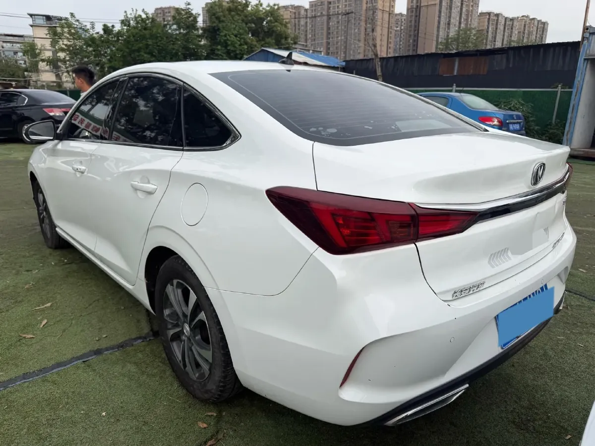 2021 ChangAn Eado 1.4T 160HP L4 7DCT,autocango,china used car exporter,china ev exporter,chinese used car exporter,chinese used ev exporter