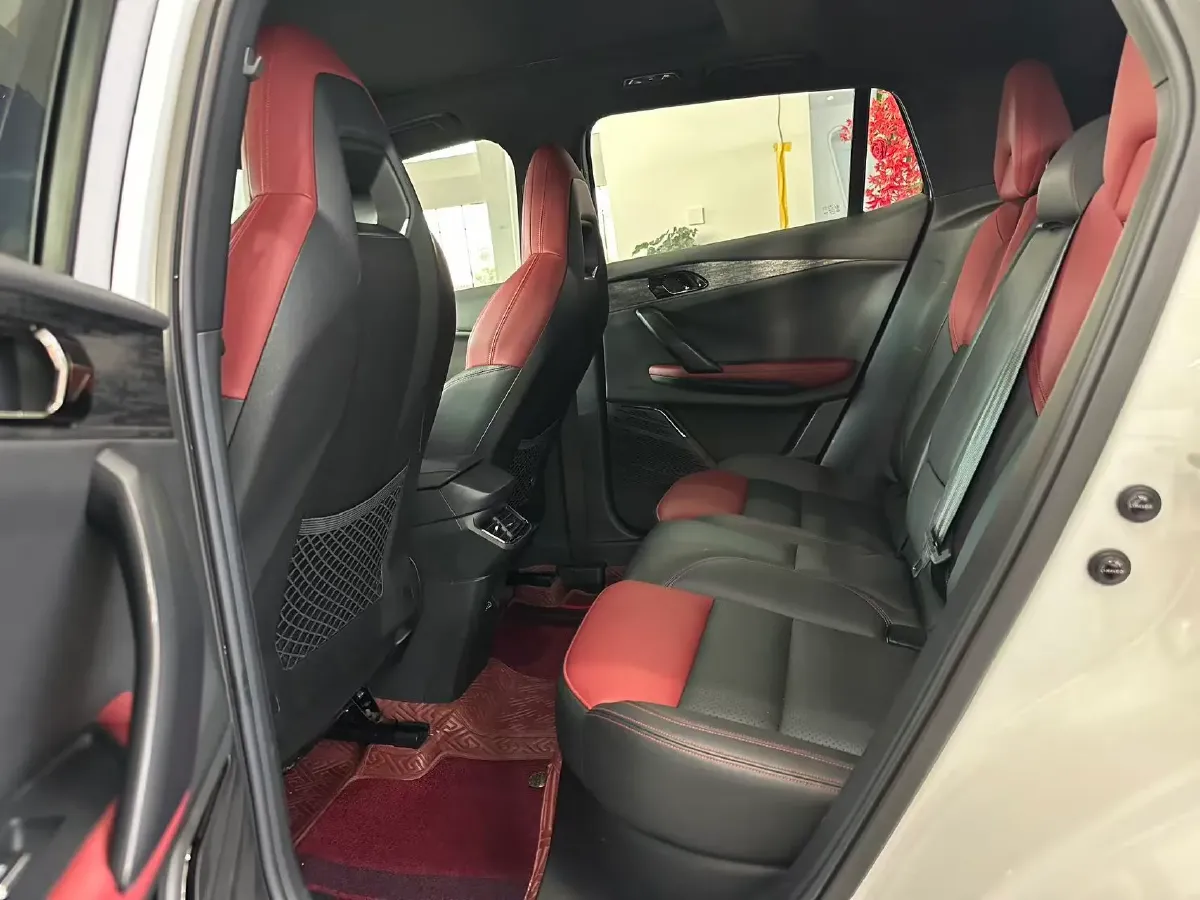 2020 LYNK&CO 06 1.5T 177HP L3 7DCT,autocango,china used car exporter,china ev exporter,chinese used car exporter,chinese used ev exporter