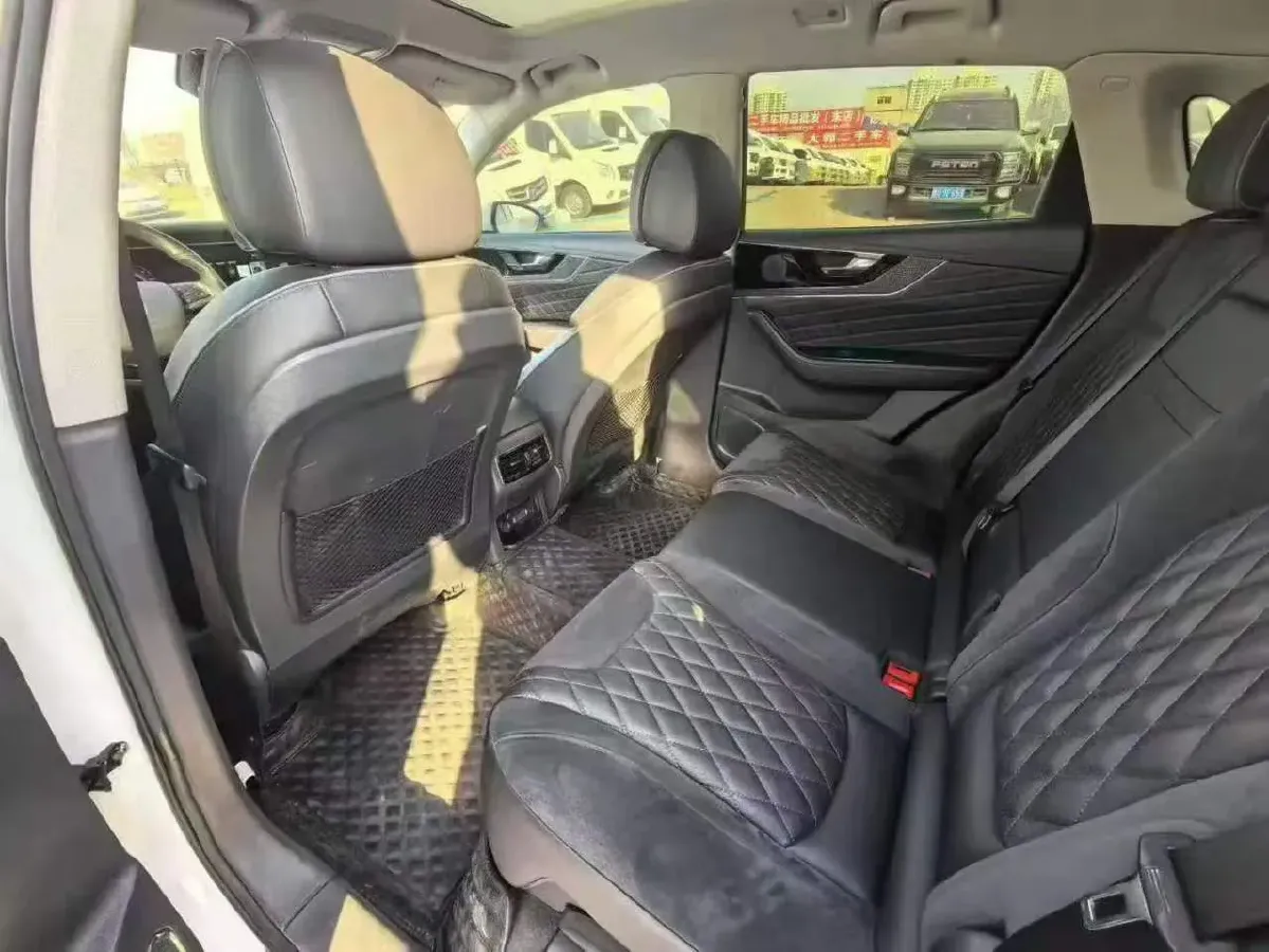 2019 HongQi HS5 2.0T 224HP L4 6AT,autocango,china used car exporter,china ev exporter,chinese used car exporter,chinese used ev exporter