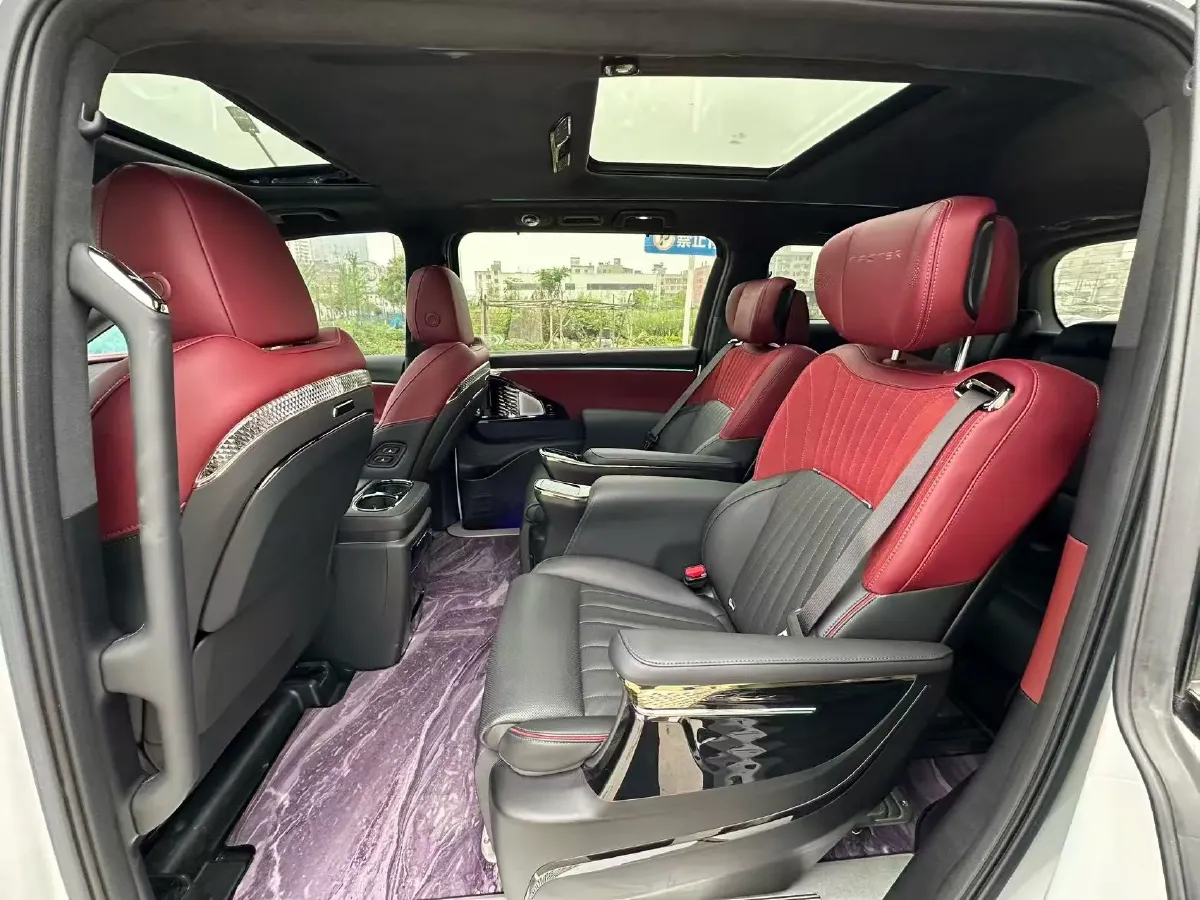 2023 GAC Trumpchi M8 2.0T 252HP L4 8AT,autocango,china used car exporter,china ev exporter,chinese used car exporter,chinese used ev exporter