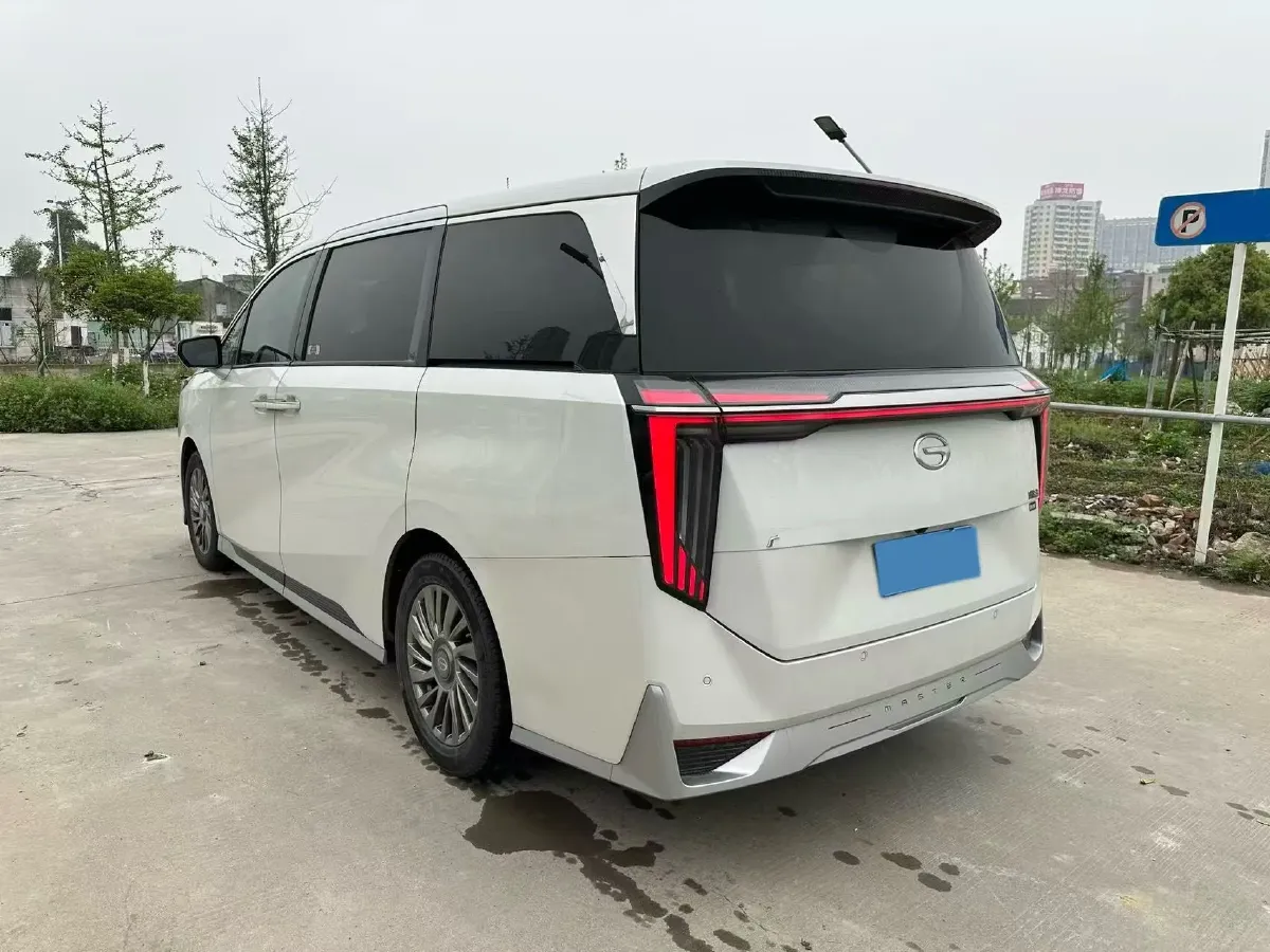 2023 GAC Trumpchi M8 2.0T 252HP L4 8AT,autocango,china used car exporter,china ev exporter,chinese used car exporter,chinese used ev exporter