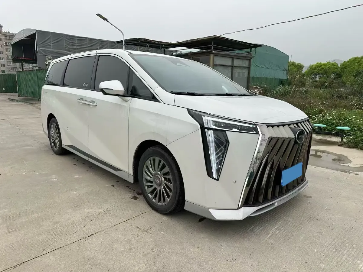 2023 GAC Trumpchi M8 2.0T 252HP L4 8AT,autocango,china used car exporter,china ev exporter,chinese used car exporter,chinese used ev exporter