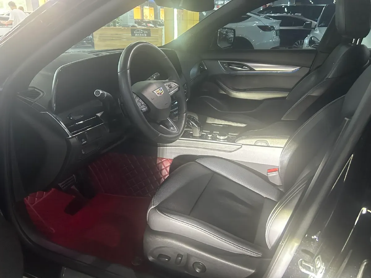 2024 Cadillac CT5 2.0T 237HP L4 10AT,autocango,china used car exporter,china ev exporter,chinese used car exporter,chinese used ev exporter