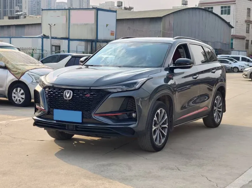 2022 ChangAn CS75 Plus 2.0T 233HP L4 8AT,autocango,china used car exporter,china ev exporter,chinese used car exporter,chinese used ev exporter
