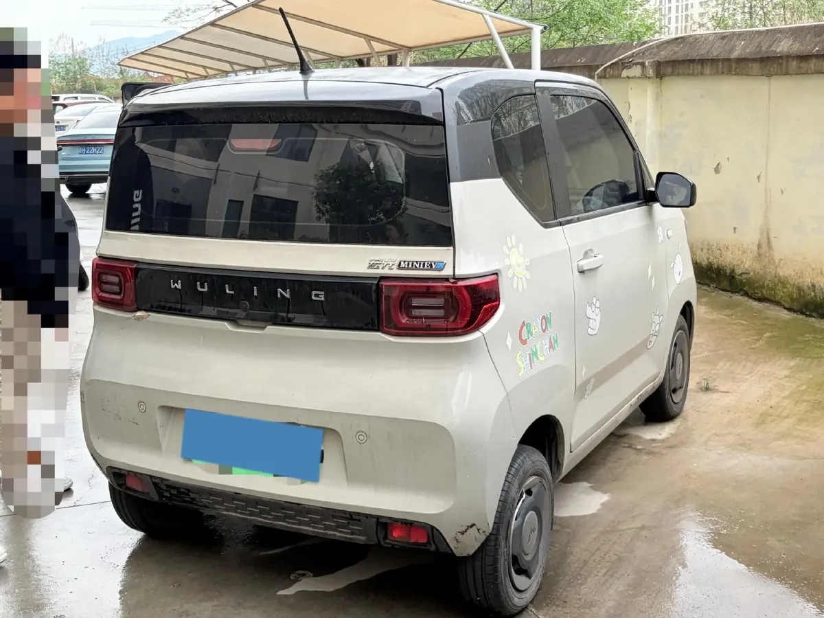 2022 WuLing HongGuang MINI EV BEV 13.8KWH,autocango,china used car exporter,china ev exporter,chinese used car exporter,chinese used ev exporter